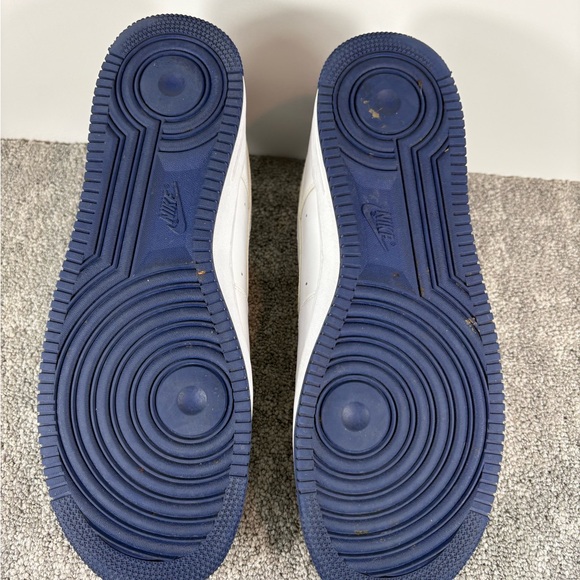 Nike Air Force 1 Low White Deep Royal Blue Men's Size 13 CD0884-102 - Picture 7 of 8